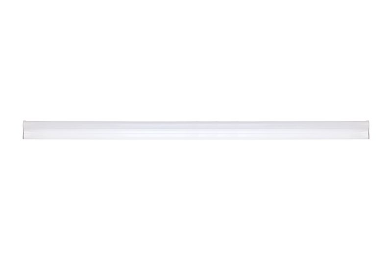 Свет. светод. линейный LWL-2013-8CL Ultraflash (220В, 8W, ВЫКЛ. НА КОРПУСЕ 640Lm) 570х26х35