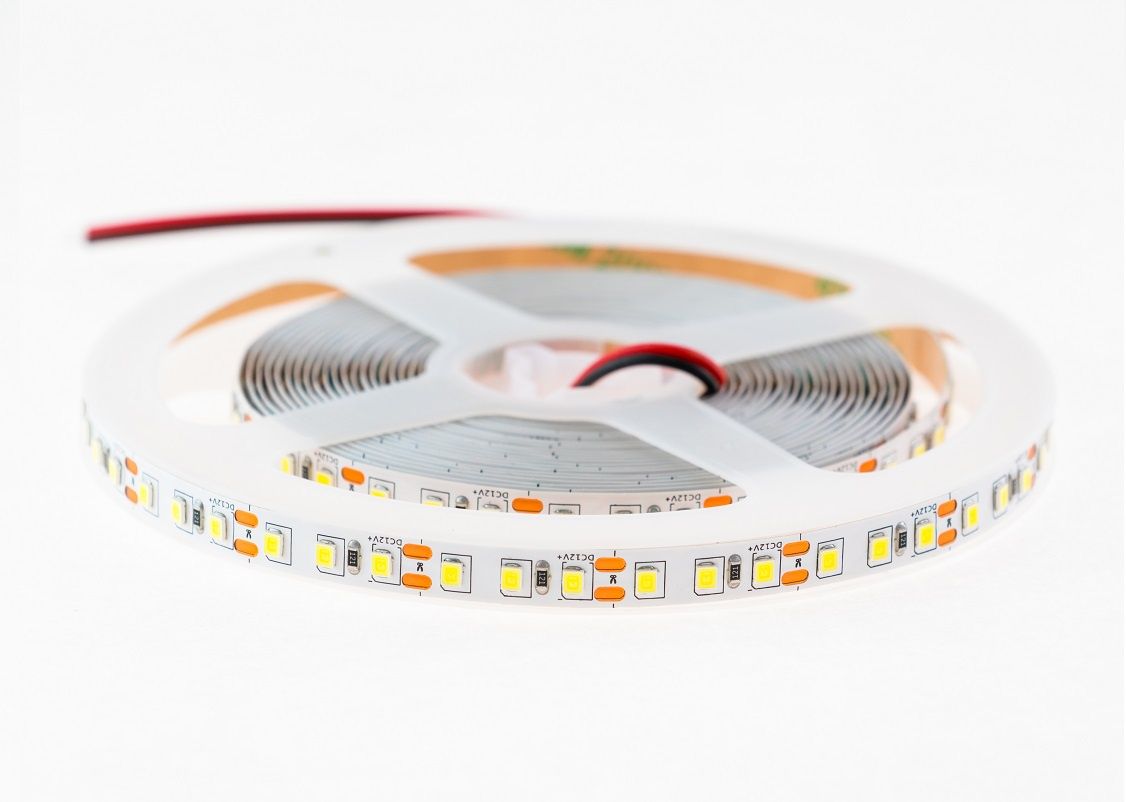 Лента  светод. SMD 2835 12V 24 Вт/м. (120 LED/1м) холодная белая IP20 LUX