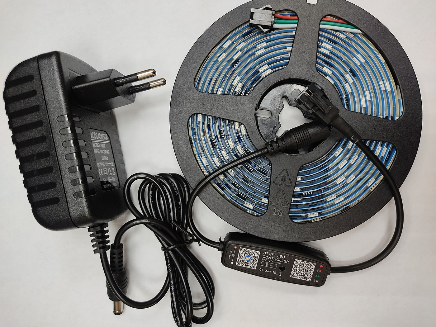 Лента  светод. адресная LED STRIP RGB (30 LED/1м) IP65 (комплект лента 3м + Led spi controller 2048)
