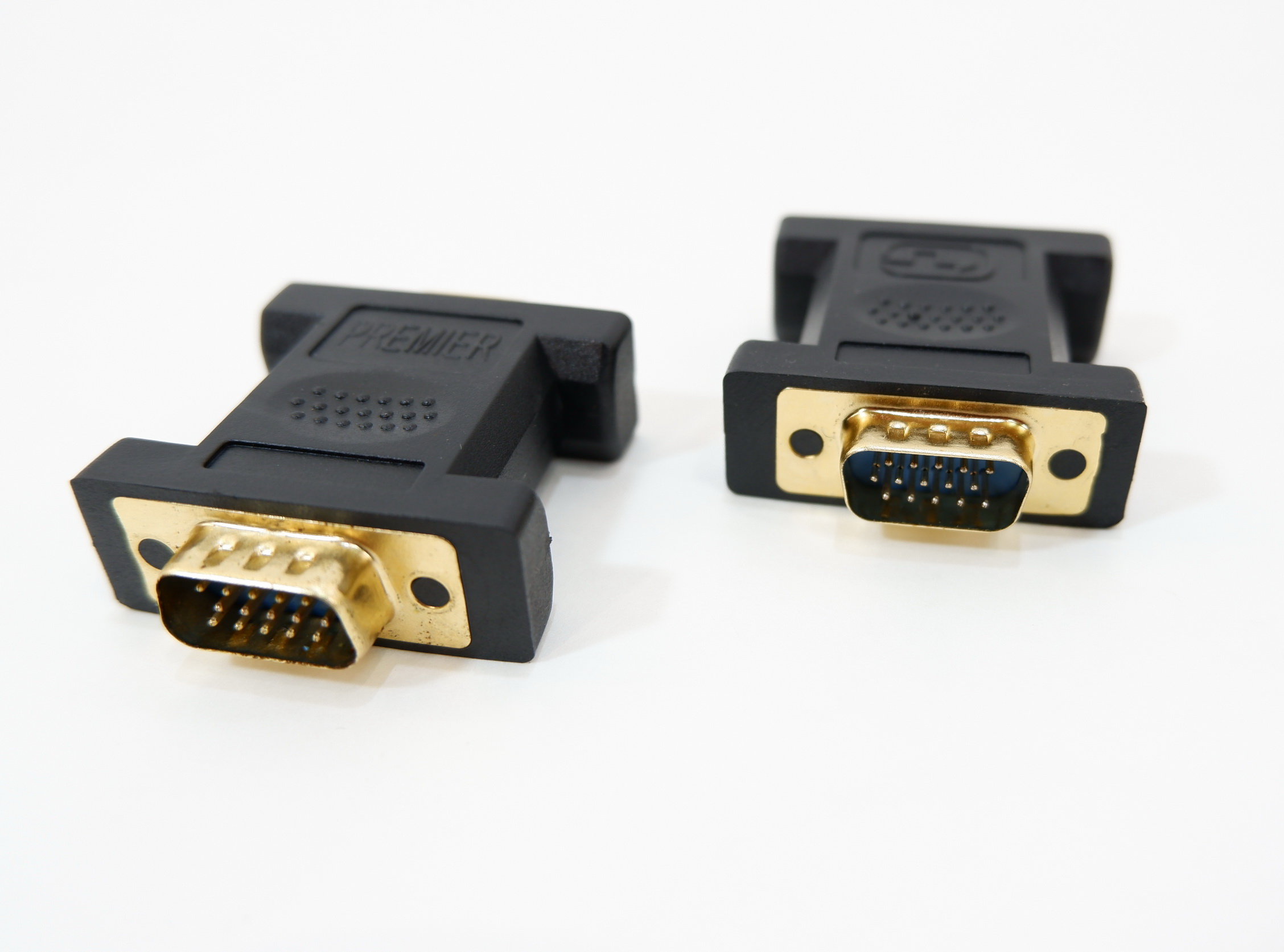 Переходник VGA(15pin) штекер- VGA(15pin) штекер