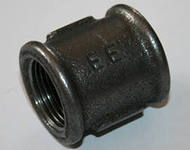 Муфта черная    3/4"(20) внутр-внутр